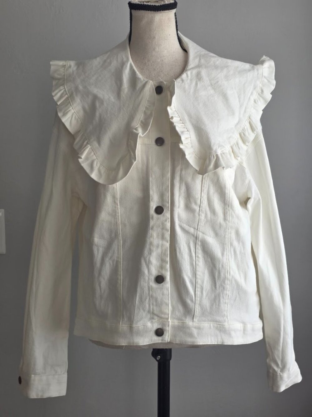 Listicle Ruffle Peter Pan Collar Denim Jacket in Cream White Size Small